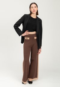 INFLUENCER Wide leg - brown