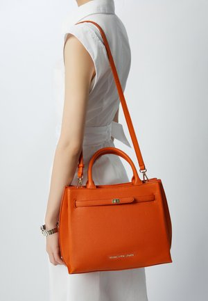 Victoria Hyde LAMBETH - Handtas - orange