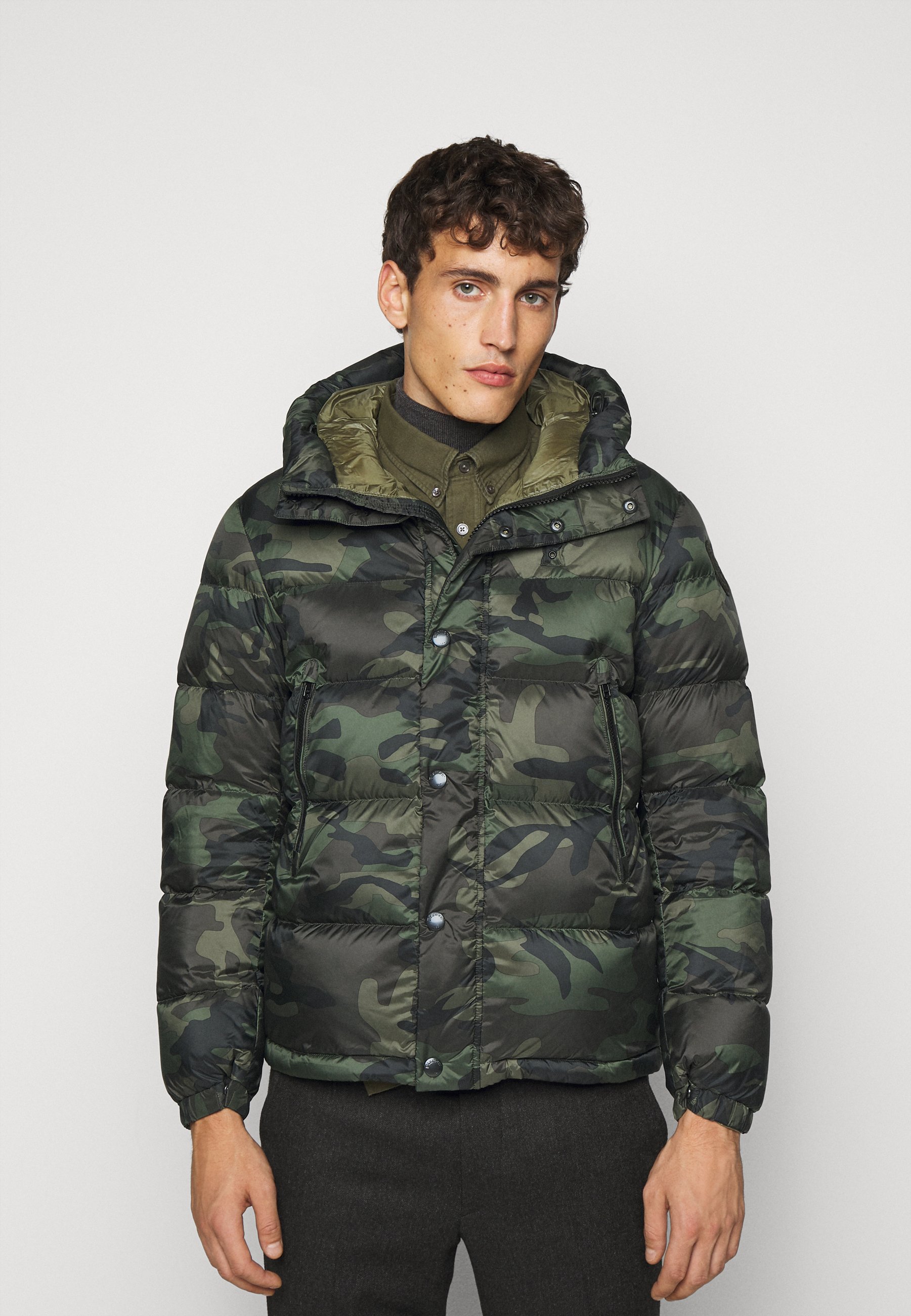 Blauer Jacken für Herren versandkostenfrei online | ZALANDO Blauer Jacken für Herren versandkostenfrei online | ZALANDO