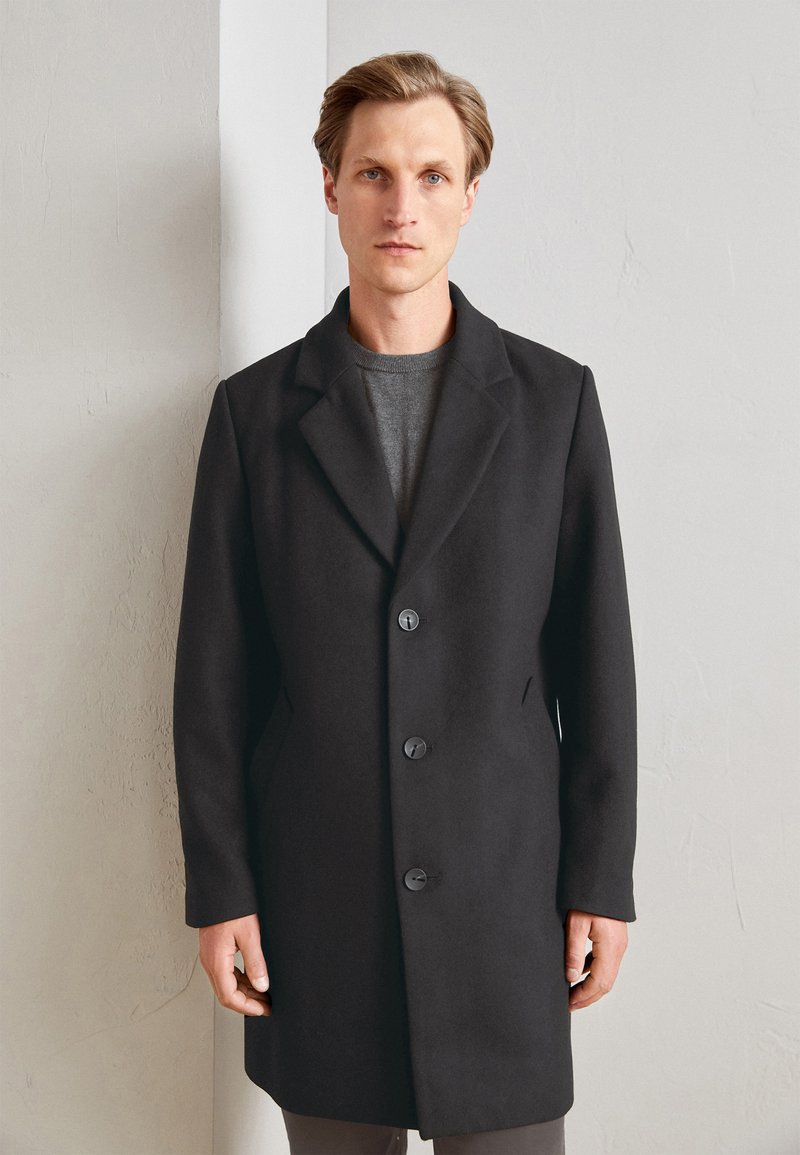 Antony Morato COAT RUPERT REGULAR FIT WITH PADDED TECHNO FABRIC AS CONTRAST - Cappotto corto - black