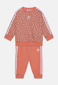 adidas Originals ANIMAL ALLOVER - Tracksuit - mauve/multi-coloured/white