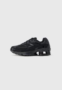 SHOX RIDE 2 - Sportbačiai - black/univ red