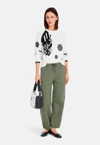 Marc Cain Jumper - white and black