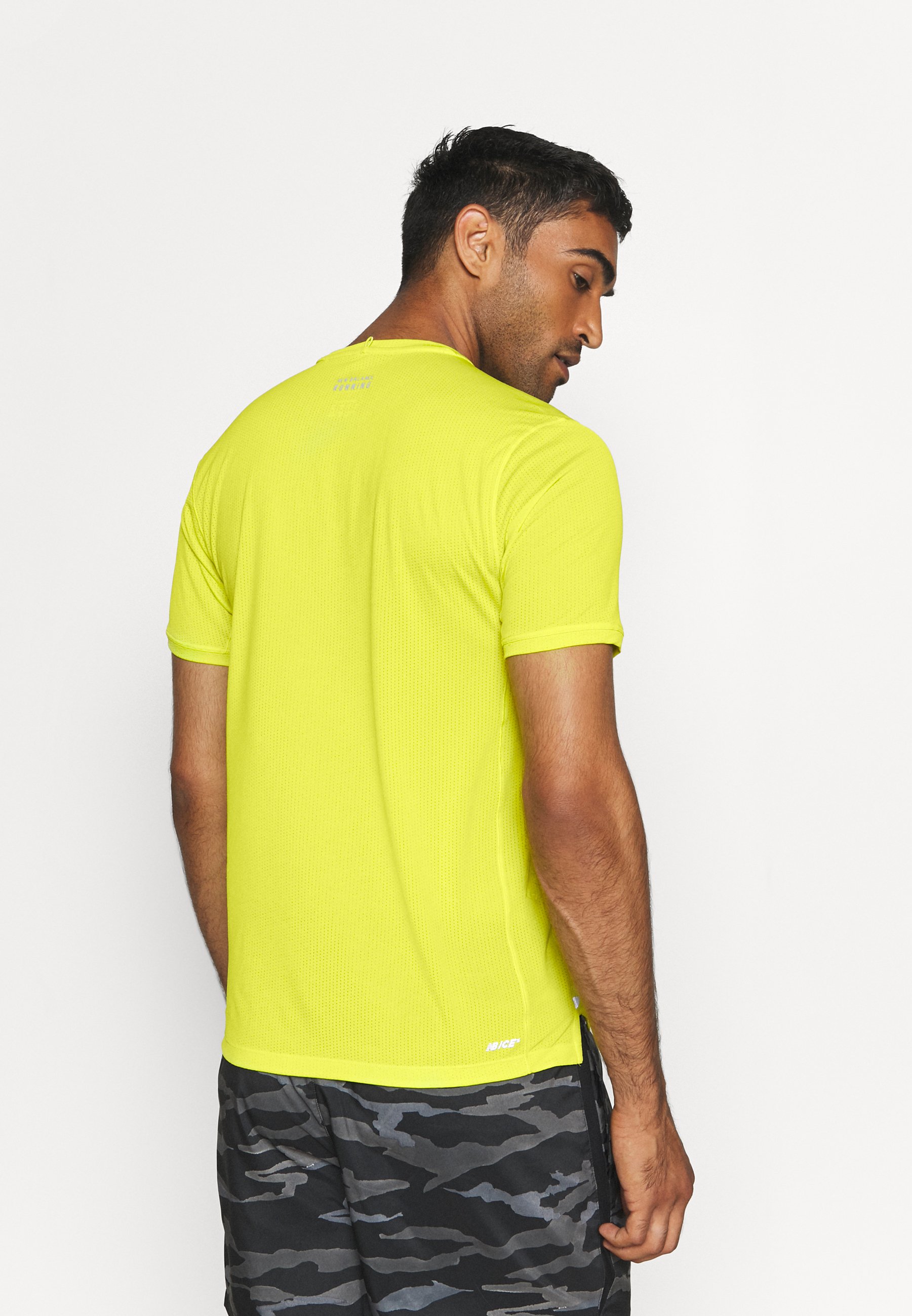 New Balance IMPACT RUN SHORT SLEEVE 