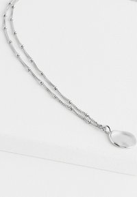 Next DISC - REGULAR FIT - Halskæder - silver coloured