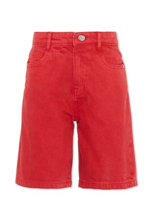 Czerwone szorty jeansowe z przednimi kieszeniami, szlufkami na pasek i srebrnym guzikiem zapinanym w pasie.