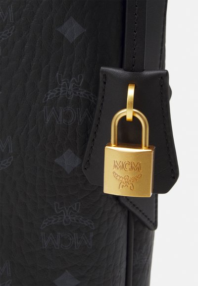 MCM AREN HOBO UNISEX - Saco de mão - black