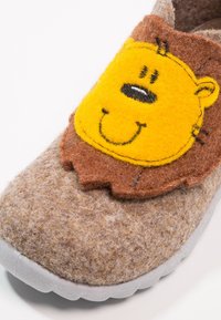 Superfit HAPPY - Tofflor & inneskor - beige