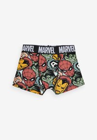 Czarno-białe bokserki marki MARVEL z elastycznym pasem, ozdobione wielokolorowym nadrukiem twarzy superbohaterów, w tym Spider-Mana i Iron Mana.