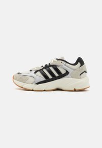 Neselectat, off white/matte silver/core black