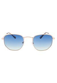 Metalliset aurinkolasit, joissa on oktaalinen kehys ja gradientti siniset linssit. Vaalean kullanväriset yksityiskohdat ja läpinäkyvät nenätyynyt lisäävät mukavuutta.