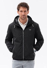 Non selezionato, black