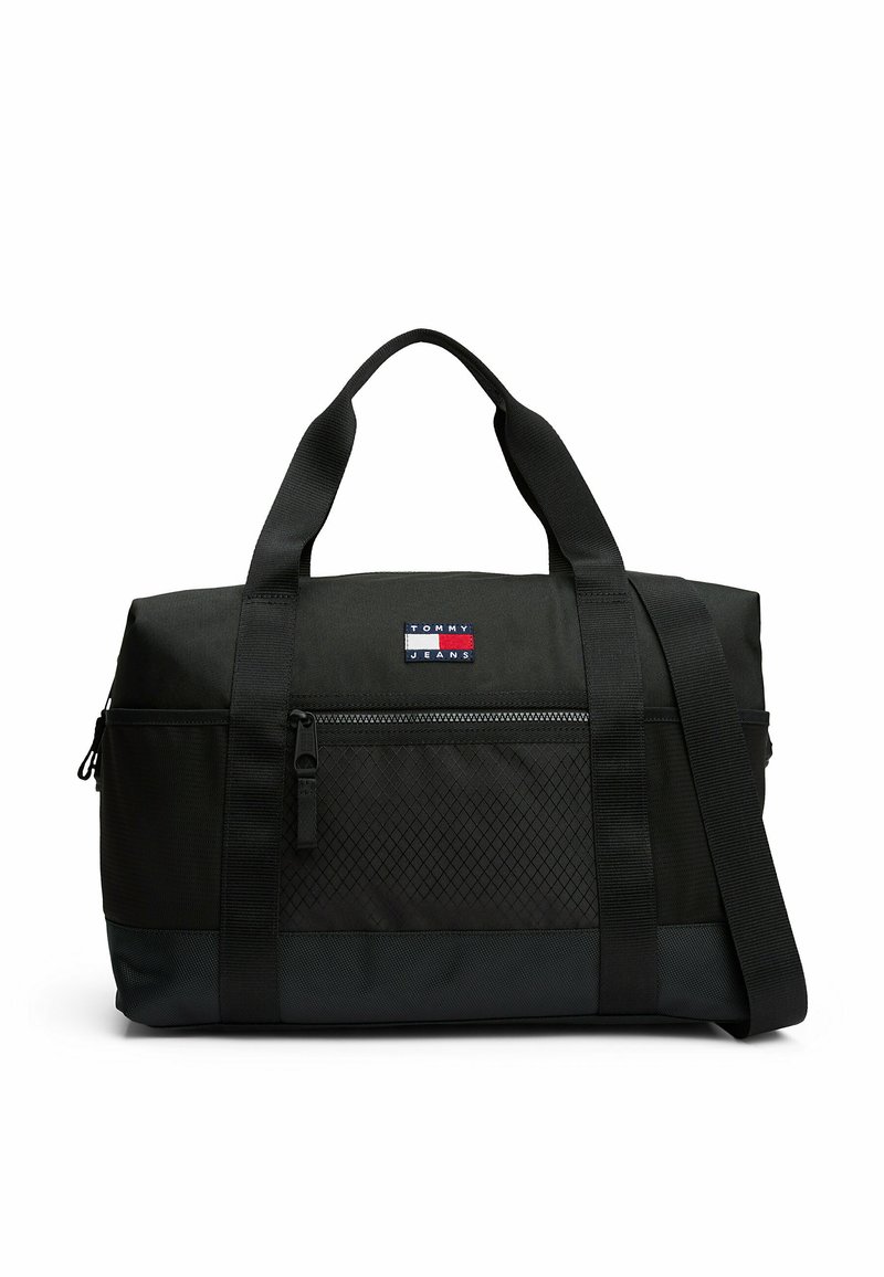 Borsa a tracolla nera con una texture intrecciata sul pannello anteriore, dotata di doppi manici, una tracolla rimovibile e un comparto con zip.