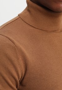 New Look Strickpullover - camel