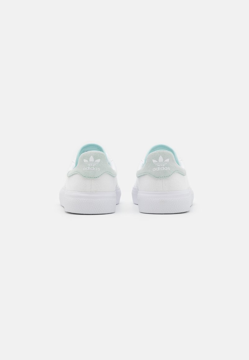adidas gazelle silver green womens adidas 3MC Skate Shoes