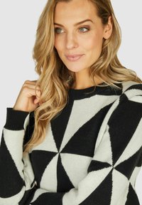 Navigazione Trui - schwarz