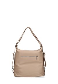 Borsa a tracolla in pelle beige con una morbida superficie, spallaccio singolo e tasca con zip frontale. Presenta una forma arrotondata e un design minimalista.