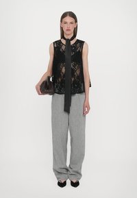 CLOSED MAWSON - Pantaloni - mud grey