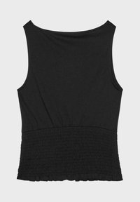 Haut noir sans manches avec un large col et une ceinture élastique smockée à l'ourlet inférieur.