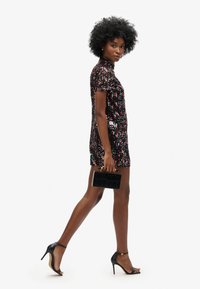 Superdry & Co HIGH NECK SEQUIN  - Cocktailkjole / festkjole - multi col sequin