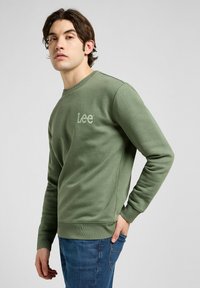 Lee LONG SLEEVE WOBBLY - REGULAR FIT - Sweater - olive stone