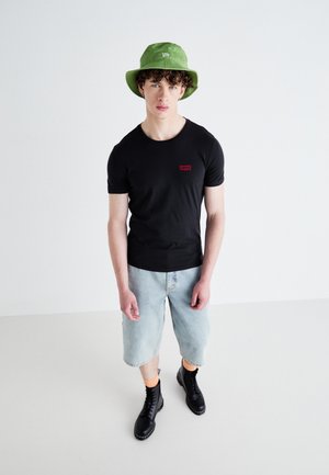 Levi's® GRAPHIC TEES 3 PACK - Lihtne T-särk - caviar
