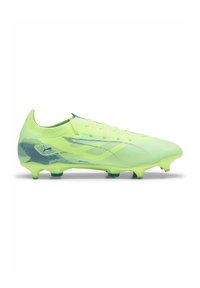 Scarpino da calcio verde chiaro con tomaia in mesh testurizzato, caratterizzato da accenti blu e verde scuro, e tacchetti stampati per trazione.