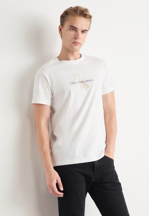 Calvin Klein Jeans DISTRESSED MONOLOGO TEE - T-shirt con stampa - bright white