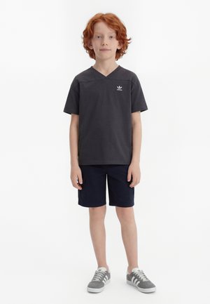 adidas Originals CUTLINE JUNIOR UNISEX - Lihtne T-särk - aurora onix