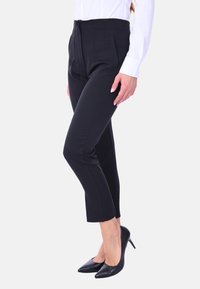 Ciabalù VITA ALTA - Pantaloni - nero