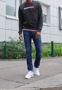 Tommy Jeans Sweatshirt - black