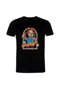 Černé tričko s grafikou loutky Chucky držící krvavý nůž, oblečené v pruhované košili a lacláčích, s textem "Ahoj, jsem Chucky, chceš si hrát?"