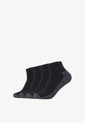 Schwarze Knöchelsocken im vierer Pack, mit einem einfarbigen Design und grauem Fersen- und Zehenbereich, geripptem Bündchen und glatter Baumwollmischung.