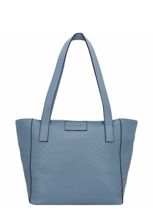 Sac fourre-tout bleu clair en matériau texturé, doté de deux longues poignées et de bordures noires. L'avant présente un motif géométrique et un accent de logo.