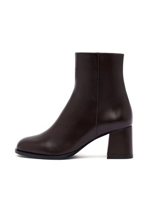 Stivaletti - dark brown