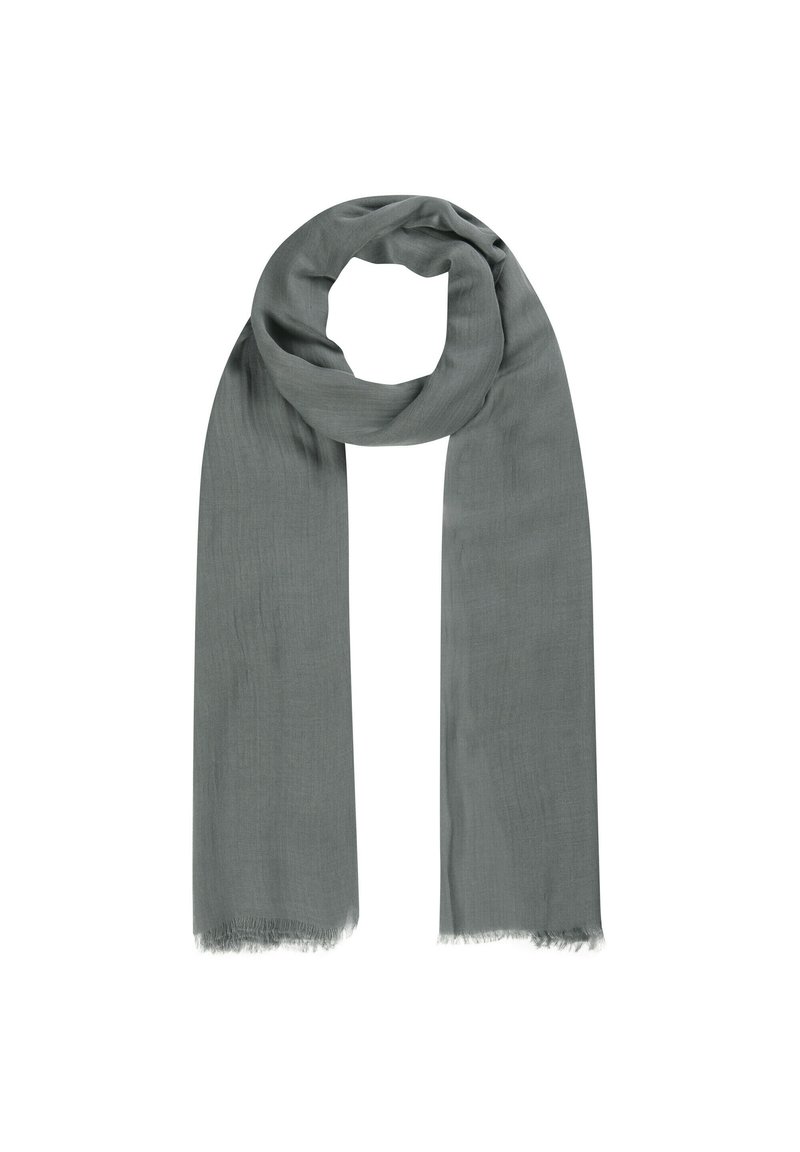 Écharpe grise douce fabriquée en tissu léger avec une texture lisse. Présente des bords effilochés et une forme rectangulaire allongée.