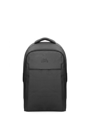 Sac à dos rectangulaire noir avec poignée supérieure, poche avant zippée et logo embossé "COVER!" sur une surface en tissu lisse.