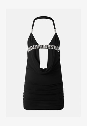 Must musta mini kleit südamiku-krohviga, sügava eesotsa lõike ja hõbedaste kaunistustega rinna paelal.