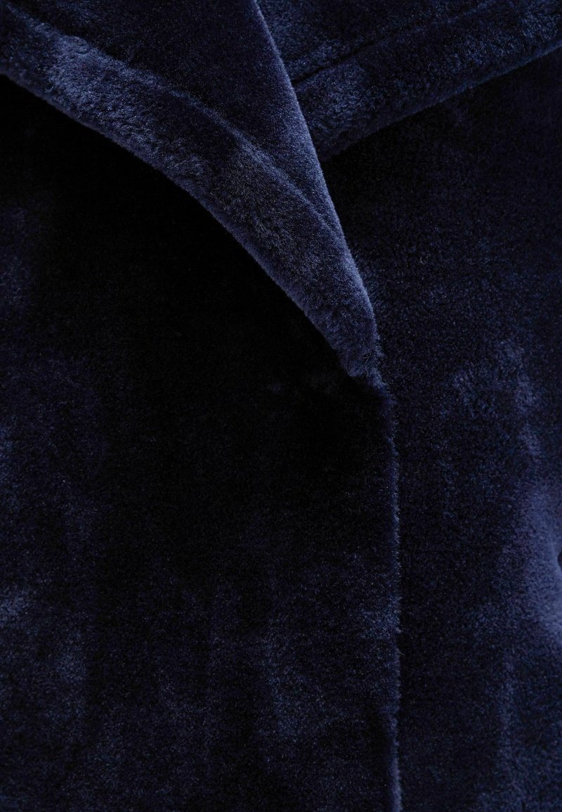 Mavi ELEGANTER MIT KNOPF UND DESIGN Winter coat blau/blue