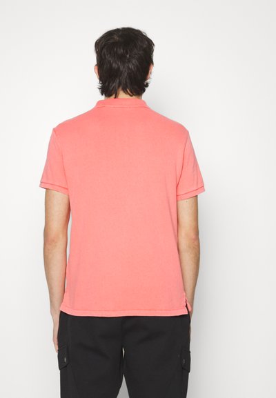 Polo Ralph Lauren CUSTOM SLIM FIT SPA TERRY POLO - Polo - tomato