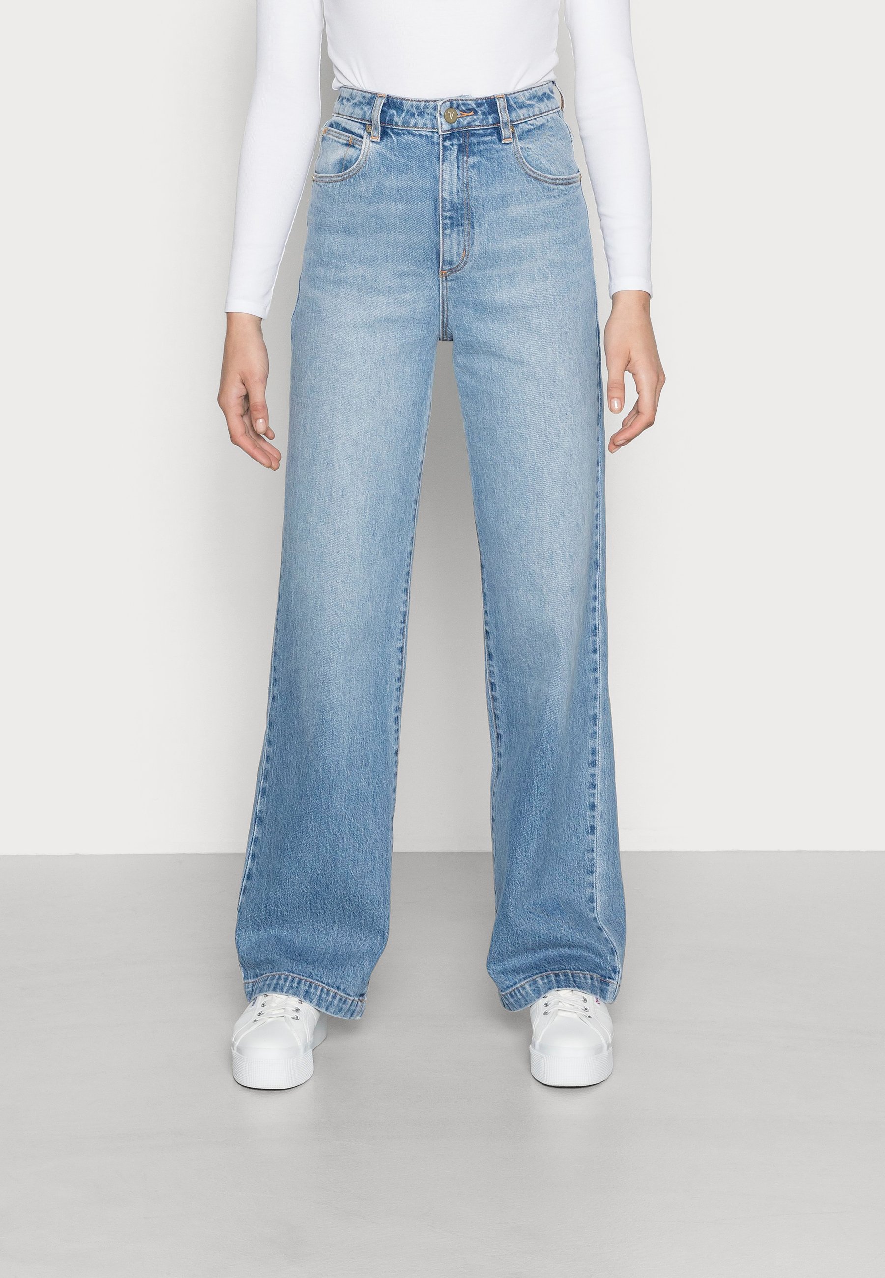 Abrand Jeans HIGH \u0026 WIDE - Straight leg jeans - bae town/light-blue denim -  Zalando.de