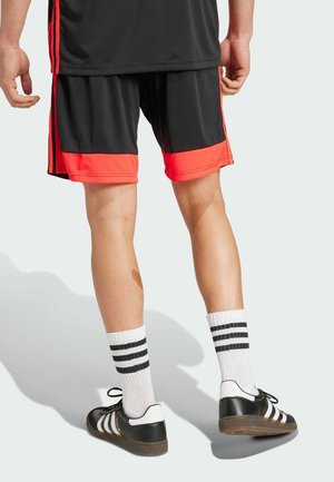 adidas Performance TIRO25 ESSENTIALS SHORT - Short de sport - black   lucid red