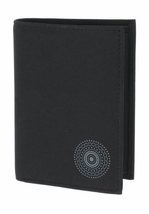 Portefeuille noir pliable en deux avec un motif décoratif circulaire dans le coin inférieur droit sur la face avant.