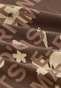 Next NATURE GRAPHIC - Tričko s potlačou - brown floral