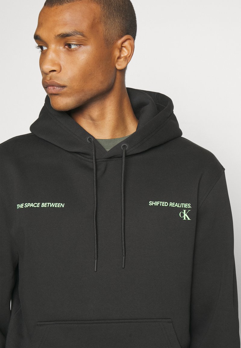 Calvin Klein Jeans HYPER REAL LANDSCAPE UNISEX - Hoodie - black - Zalando.de