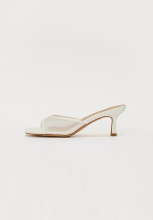 RAID TIANA - Pantuflas - white