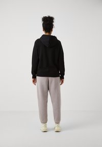 Champion ICONS CONTRAST LARGE LOGO - Felpa - black