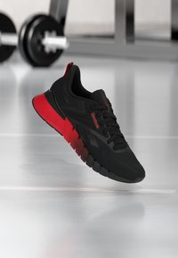 Επιλέχθηκε, black/sport red
