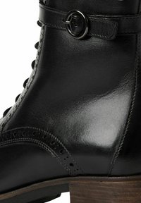 Tamaris Kovbojské/motorkářské kotníkové boty - black