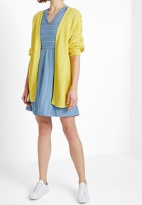 Saint Tropez Kofta - yellow